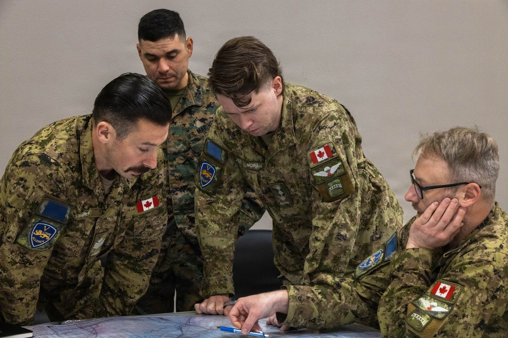 1st LAR, Canadian service members conduct tabletop exercise