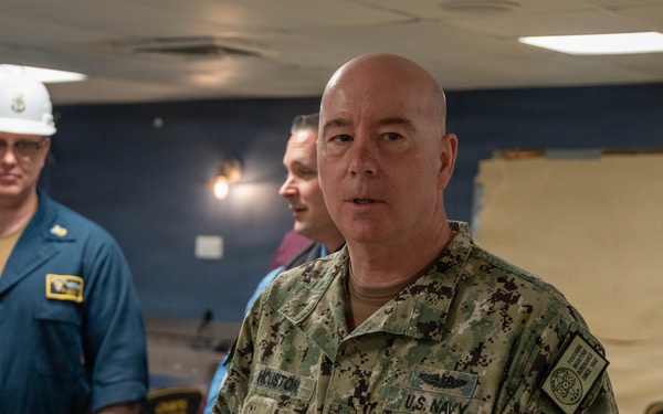 Director, Naval Reactors, visits USS Carl Vinson (CVN 70)