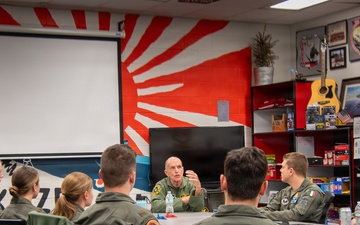 Lt. Gen. Ralph Jodice Speaks to ENJJPT Student Pilots