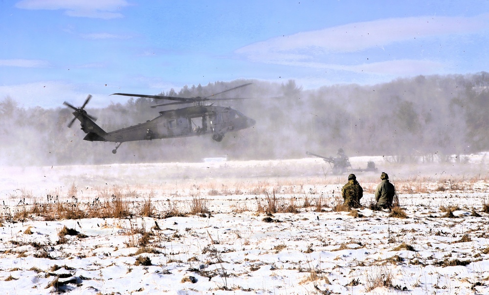 Wisconsin National Guard’s 1st Battalion, 120th Field Artillery holds winter sling-load training at Fort McCoy