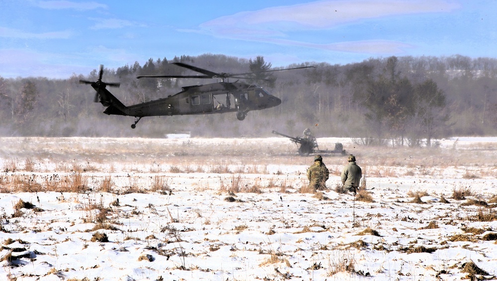 X Wisconsin National Guard’s 1st Battalion, 120th Field Artillery holds winter sling-load training at Fort McCoy
