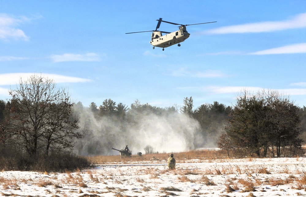 Wisconsin National Guard’s 1st Battalion, 120th Field Artillery holds winter sling-load training at Fort McCoy