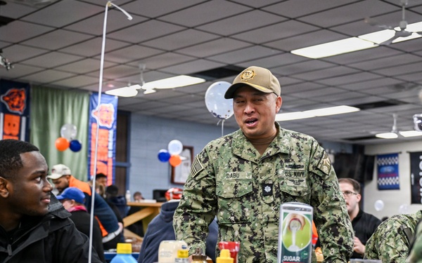 Chicago Bears Host Naval Station Great Lakes Sailors for Appreciation Event