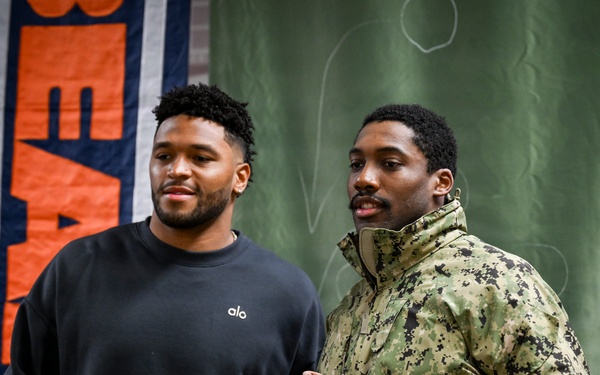 Chicago Bears Host Naval Station Great Lakes Sailors for Appreciation Event