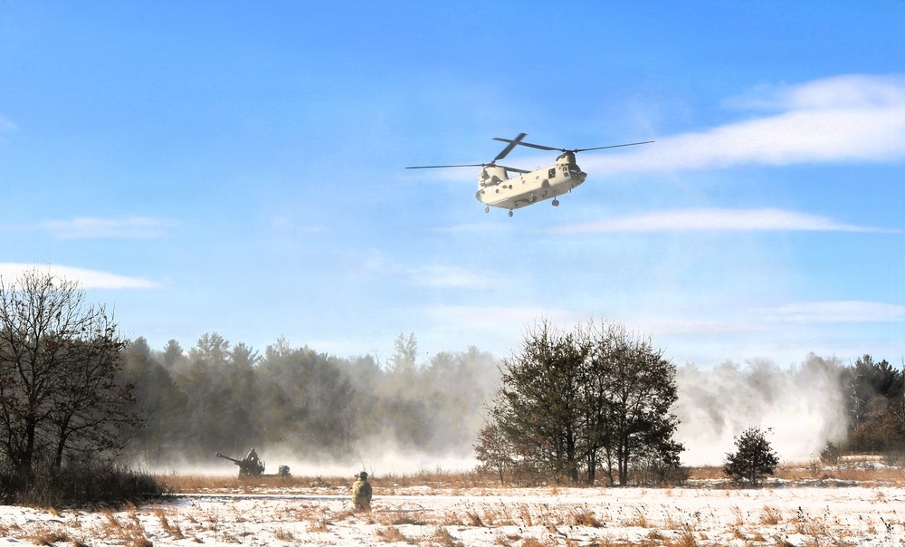 Wisconsin National Guard’s 1st Battalion, 120th Field Artillery holds winter sling-load training at Fort McCoy