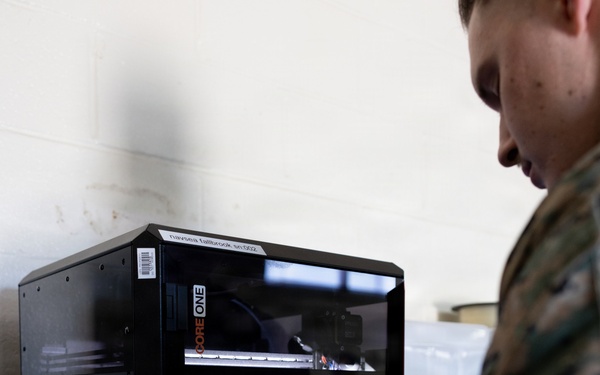 1st Maintenance Battalion Marines utilize fabrication and additive manufacturing