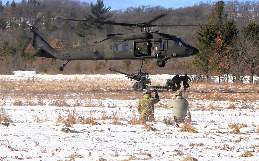 Wisconsin National Guard’s 1st Battalion, 120th Field Artillery holds winter sling-load training at Fort McCoy