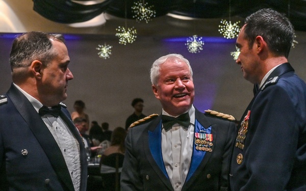 Vandenberg Hosts Annual Gala