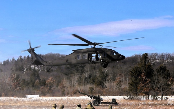 Wisconsin National Guard’s 1st Battalion, 120th Field Artillery holds winter sling-load training at Fort McCoy