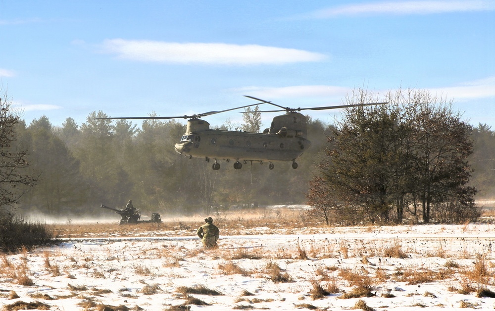 Wisconsin National Guard’s 1st Battalion, 120th Field Artillery holds winter sling-load training at Fort McCoy
