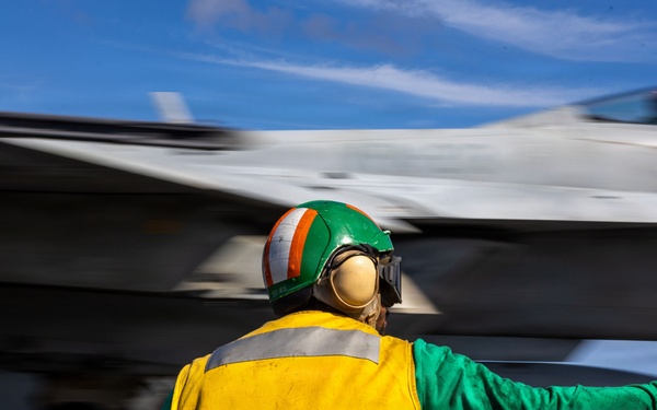 USS Gerald R. Ford (CVN 78) Flight Deck Operations