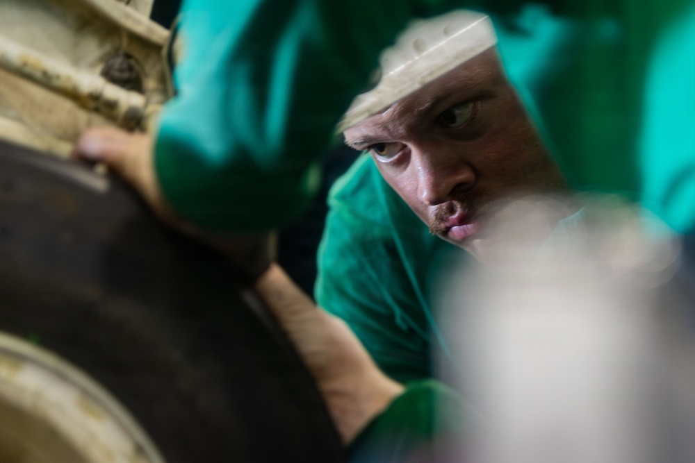 VFA-31 Routine Maintenance