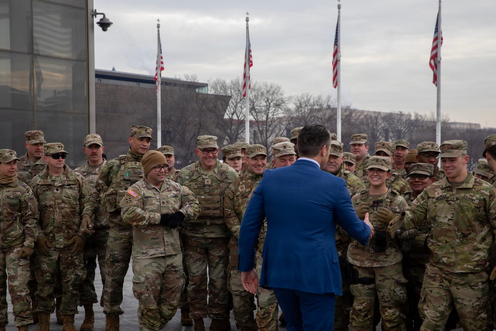 Mass Reenlistment Held at Washington Monument