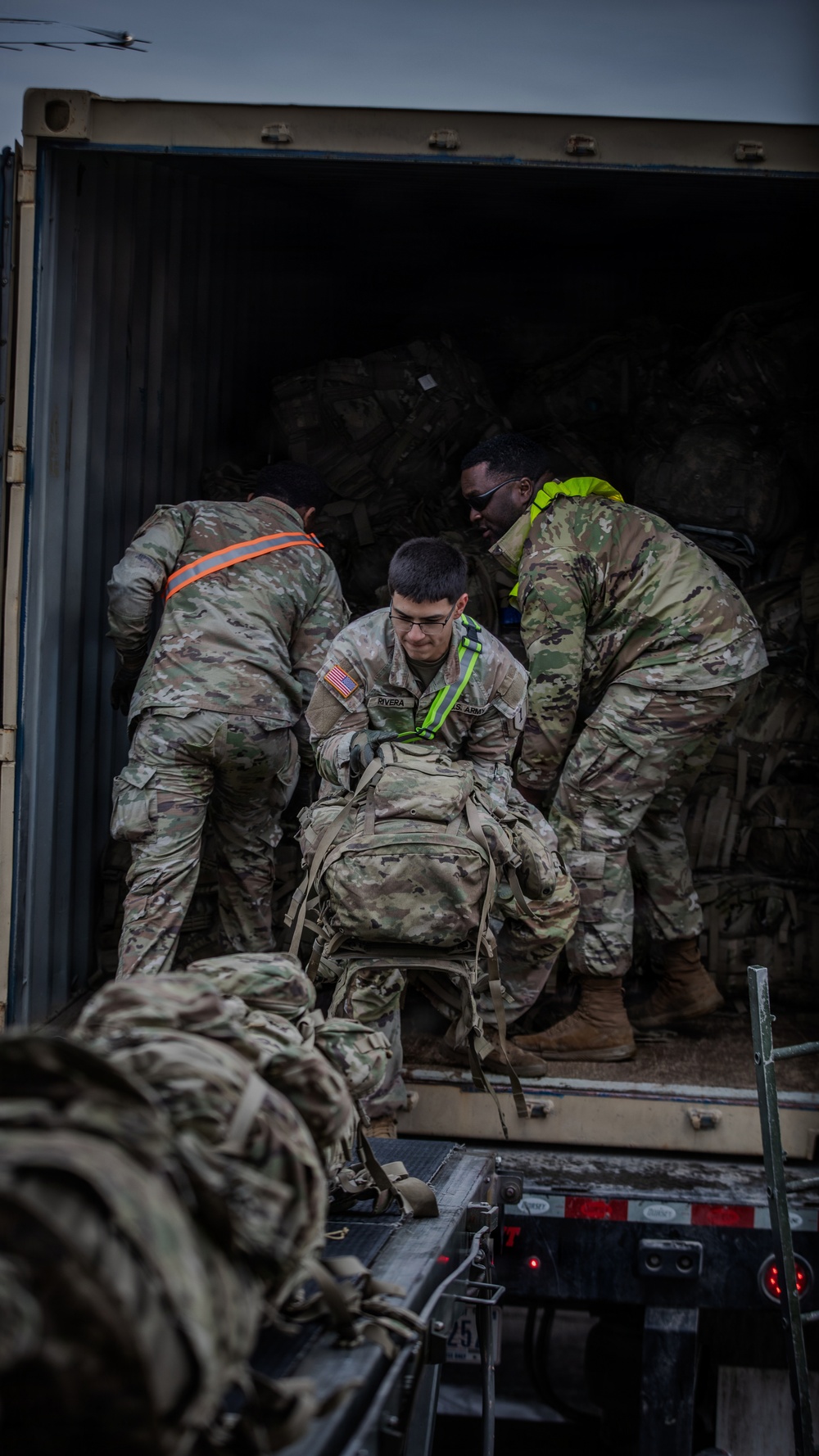 A CO 541st DSSB, 1st Infantry Division Deployment