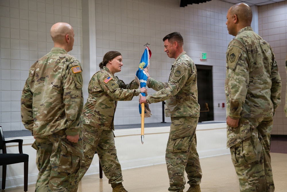325th Military Intelligence Battalion Change of Command
