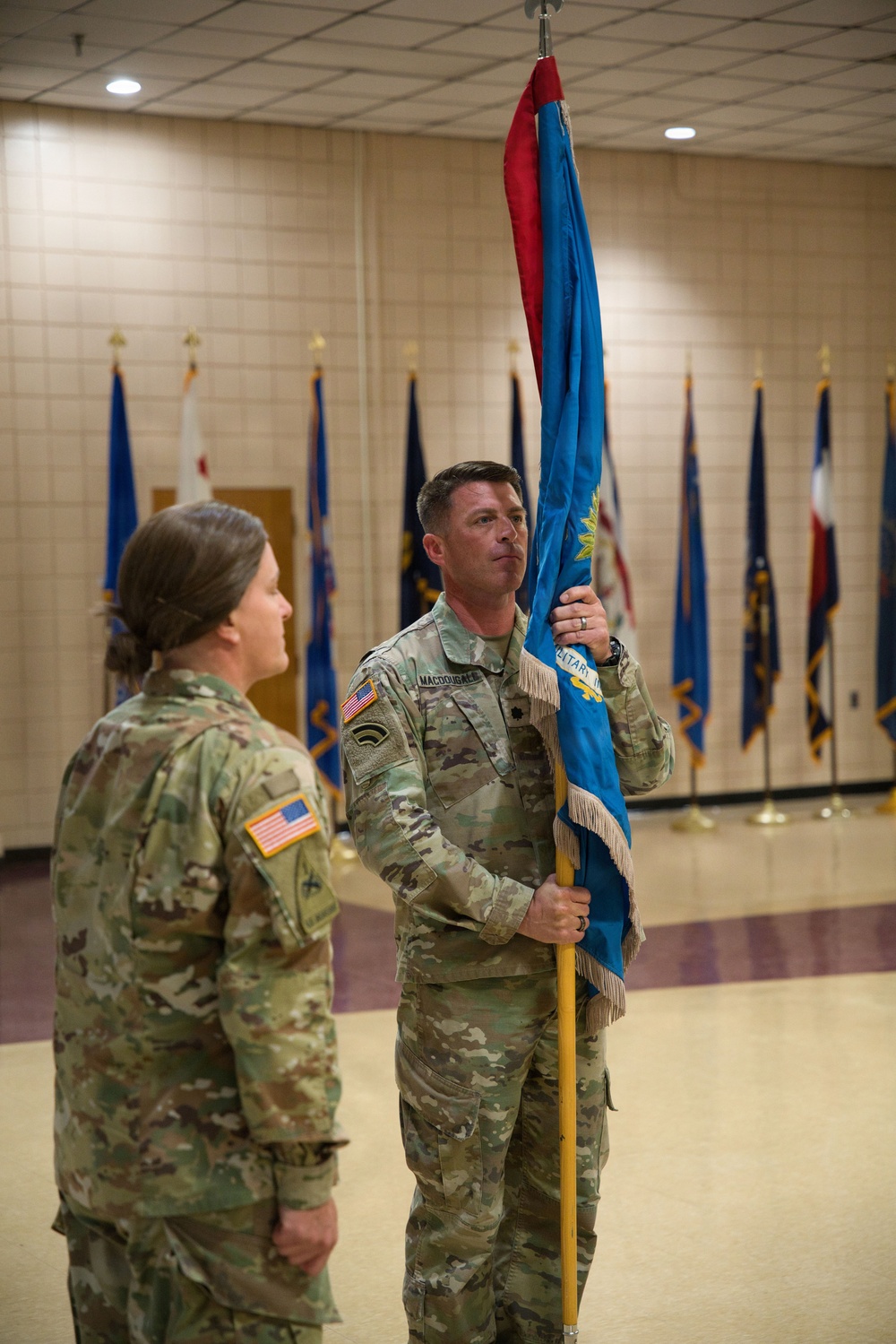 325th Military Intelligence Battalion Change of Command