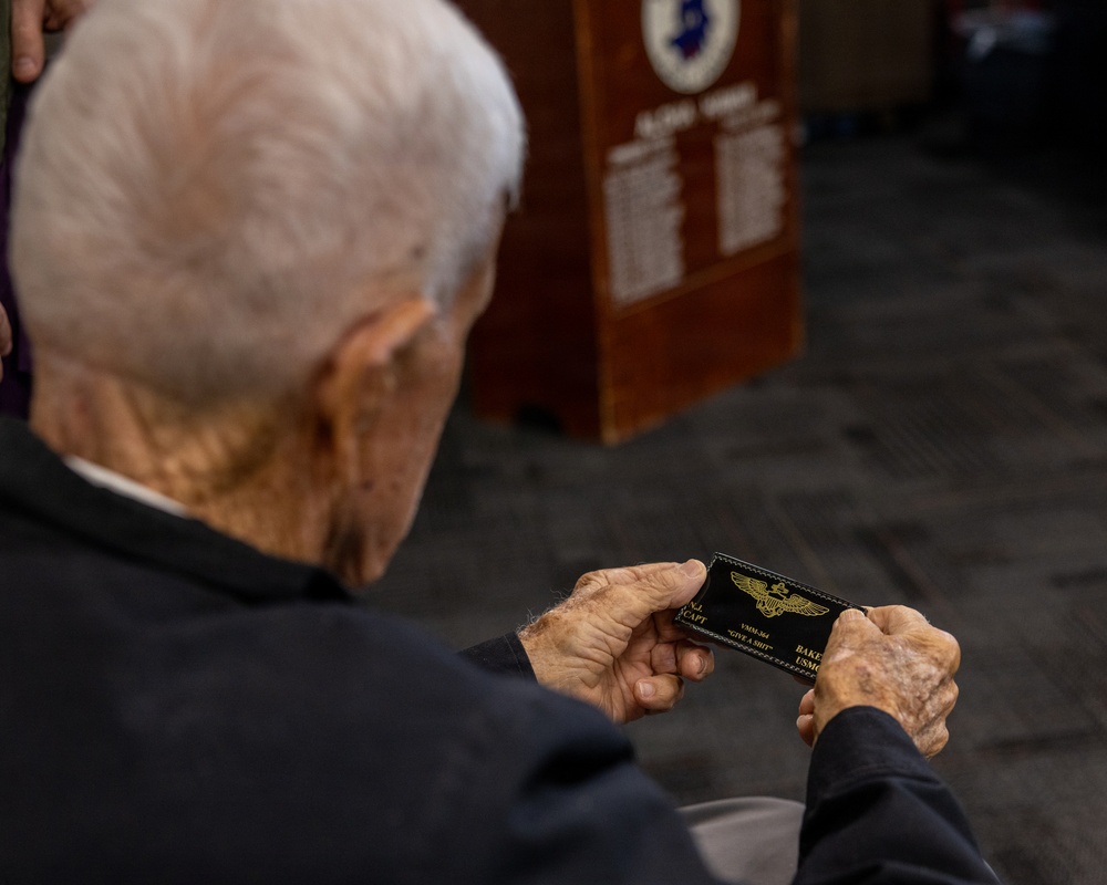 Plank holder Capt. Nelson J. Baker Visits VMM-364 Purple Foxes