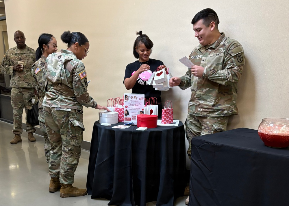 Fort Huachuca gets glow‑up with debut of Salon Suites
