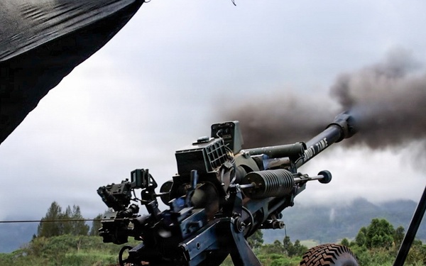 Artillery in Action: Soldiers Aim for Excellence