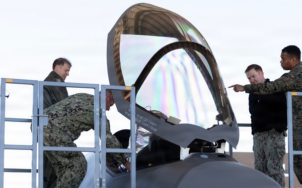Navy, Marine Corps leaders tour 125th Fighter Wing, F-35A operations