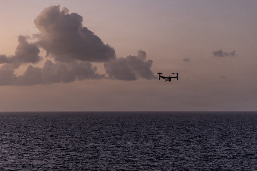 22nd MEU(SOC) | MV-22B Osprey Flight Operations at Sunset aboard the USS Iwo Jima