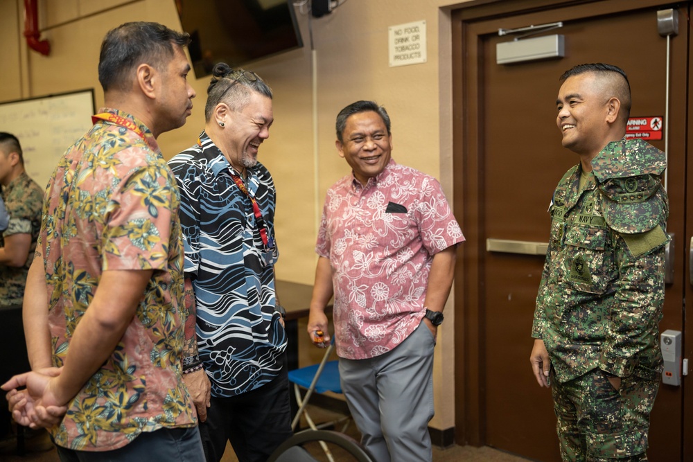 MARFORPAC - Philippine Marine Corps Staff Talks Day 3