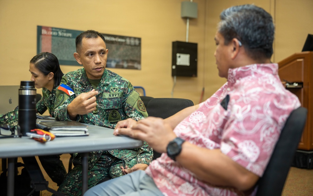 MARFORPAC - Philippine Marine Corps Staff Talks Day 3