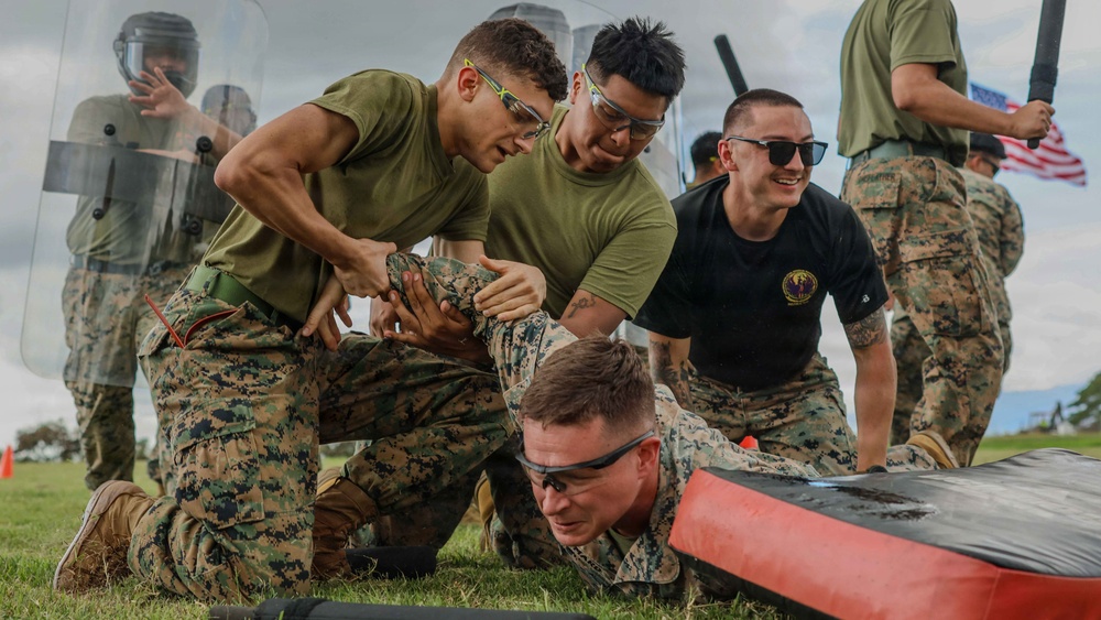 Marines Sharpen Non-Lethal Response