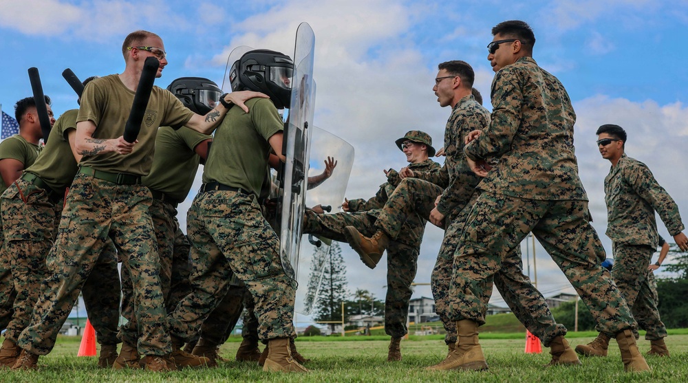 Marines Sharpen Non-Lethal Response