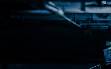 Task Force Ashland, USS Ashland Conduct In-Stream Onload with LCACs