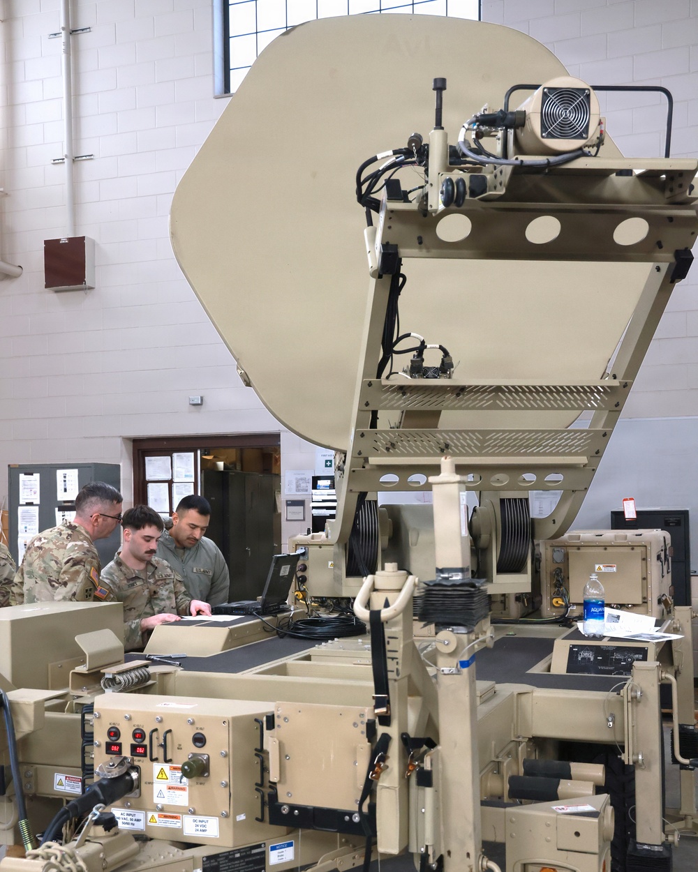 Wisconsin signal Soldiers train for today's emergencies and tomorrow's battlefield