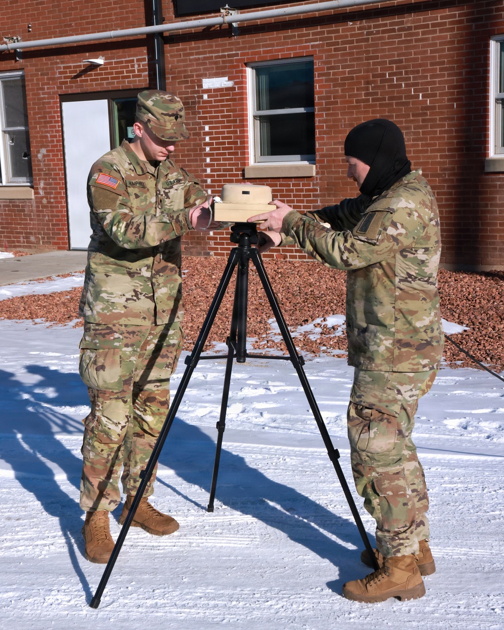 Wisconsin signal Soldiers train for today's emergencies and tomorrow's battlefield