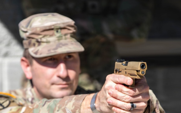 Soldiers compete in 30th Troop Command Best Warrior Competition