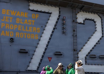 CENTCOM Commander Visits Aircraft Carrier in Arabian Sea