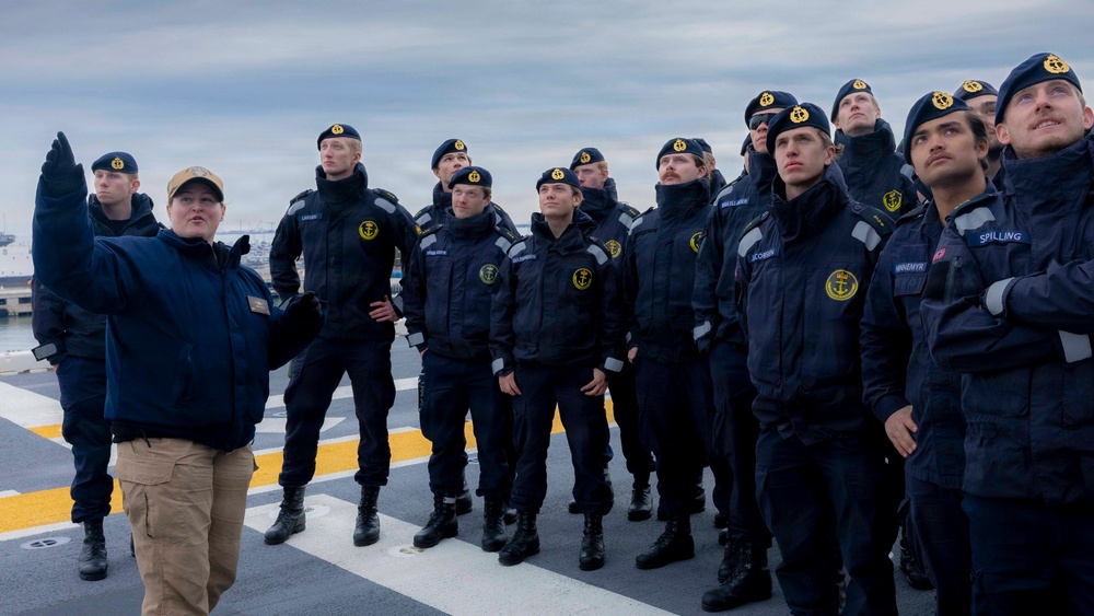 Kearsarge Conducts Tour For Norweigan Midshipmen