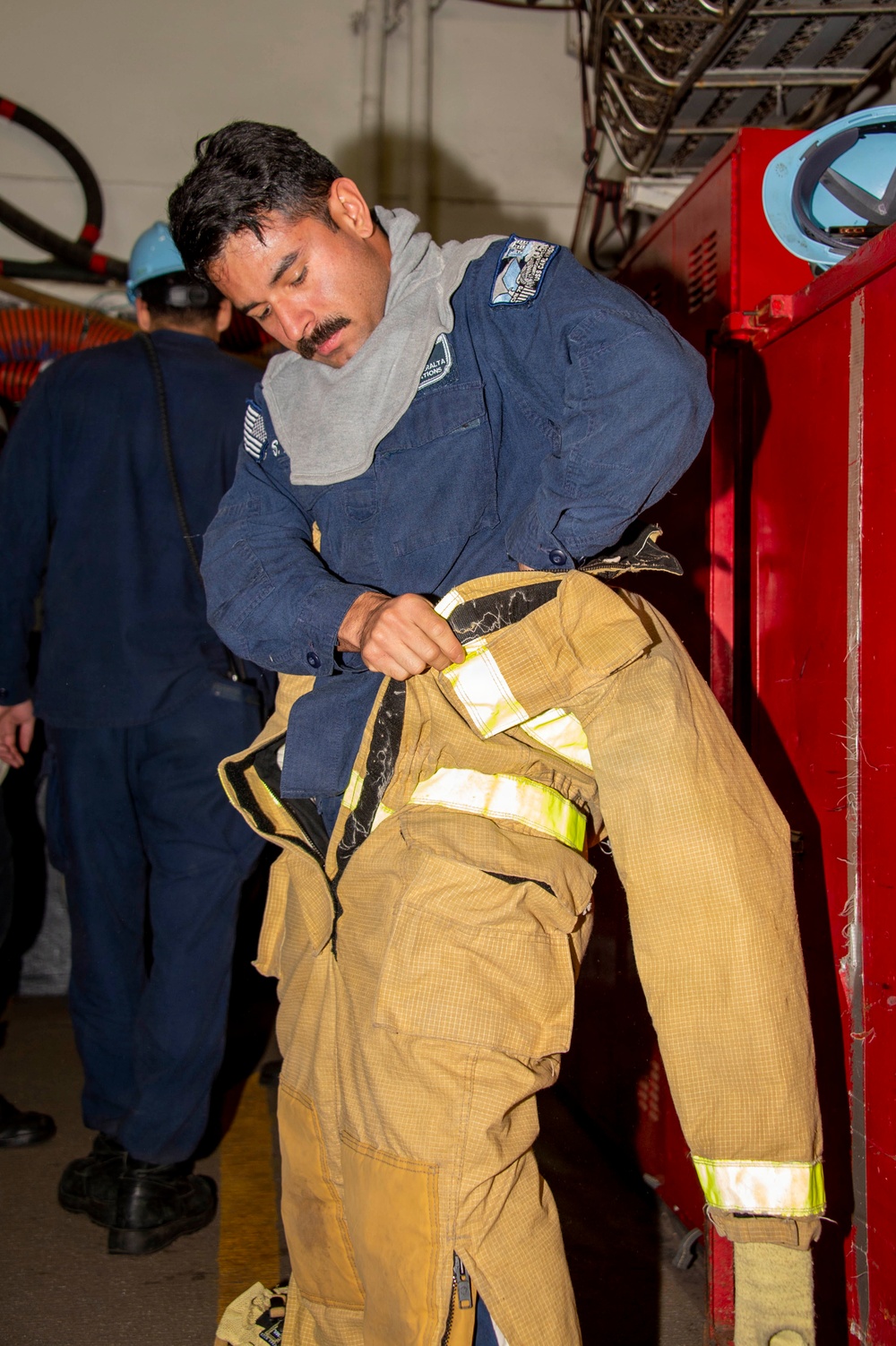 USS Carl Vinson (CVN 70) daily operations