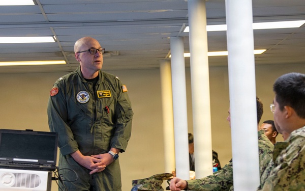 USS Carl Vinson (CVN 70) daily operations