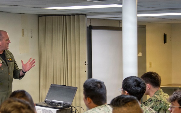 USS Carl Vinson (CVN 70) daily operations