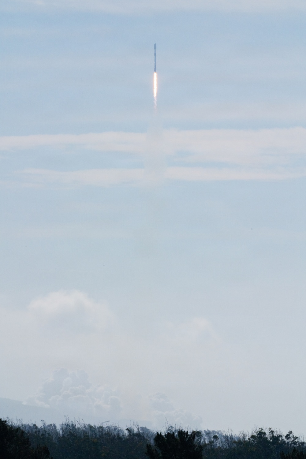 Vandenberg Space Force Base Supports the Launch of Starlink 17-33 Mission