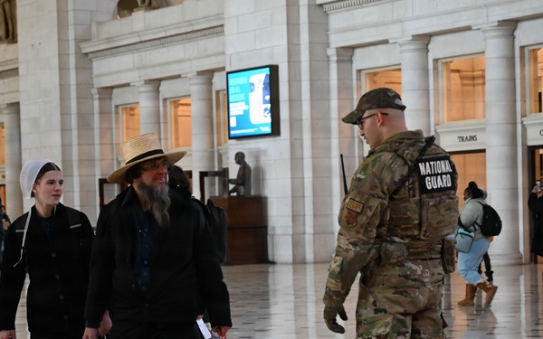 Leadership Team Provides Wellness Checks During D.C. Safe and Beautiful Mission