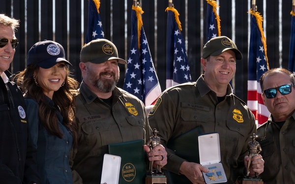 DHS Secretary holds press conference at Arizona border wall