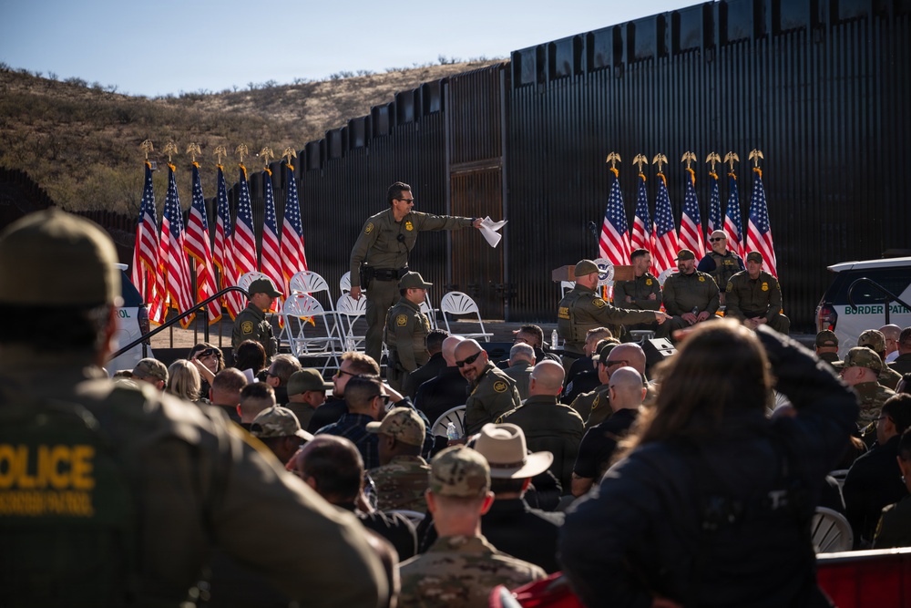 DHS Secretary holds press conference at Arizona border wall