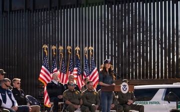 DHS Secretary holds press conference at Arizona border wall