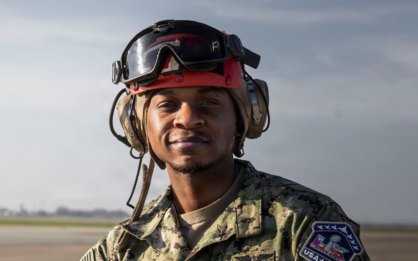 Service Members Prepare Aircraft at Moffett Field for Super Bowl LX Flyover