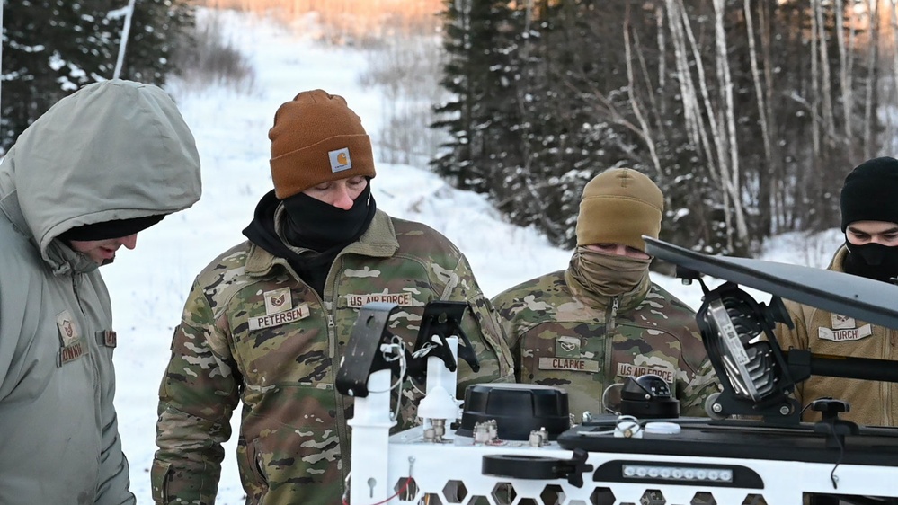 Winter Communication Operations at the John Beargrease Sled Dog Marathon