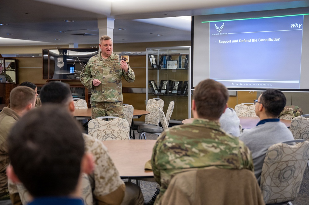 University of Pittsburgh ROTC tours the 911th AW