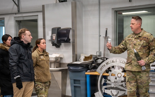 University of Pittsburgh ROTC tours the 911th AW