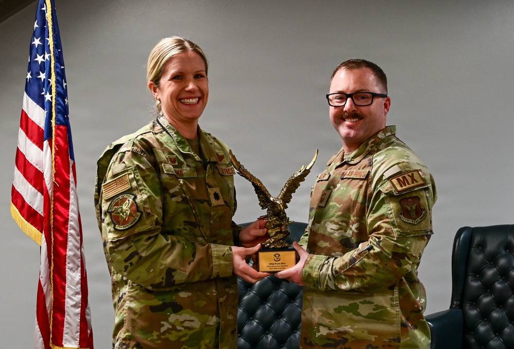 513th Maintenance Squadron awards and promotions
