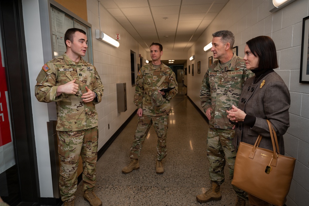 Nordhaus visits Montana Guardsmen