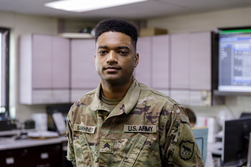 Flight Operations Specialist Continues Family Tradition in SDARNG